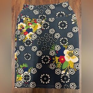 Elegant Floral Pencil Skirt